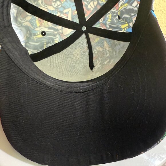 DC Comics Superwomen Baseball Cap Snap Adjustable Back New Other - Picture 6 of 9